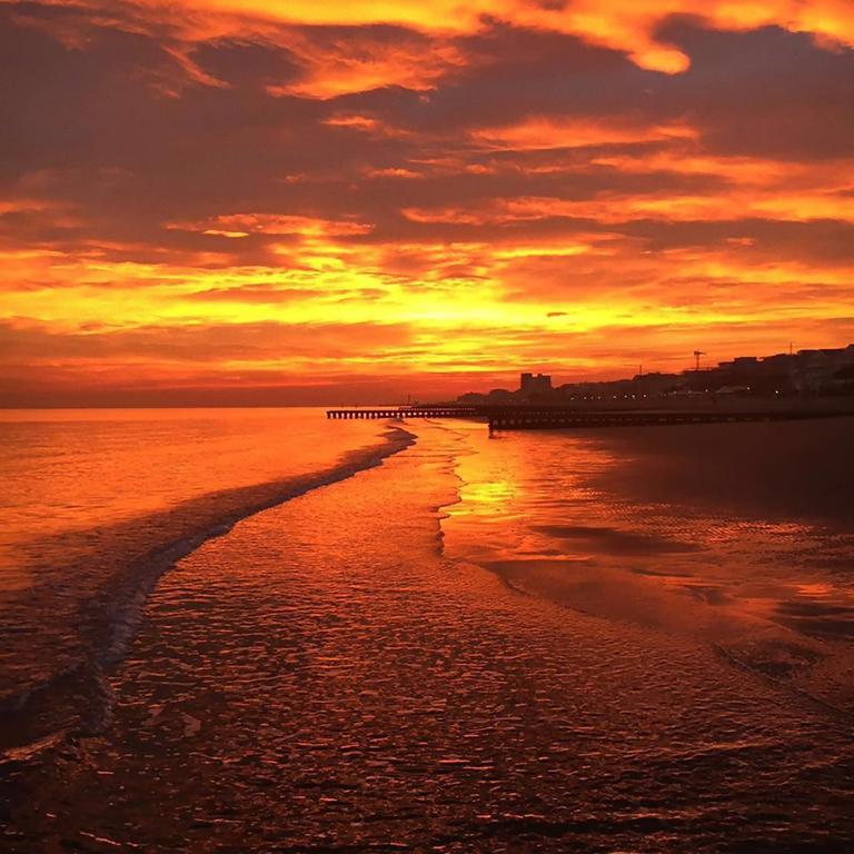 Appartamenti Cristina Carraro Immobiliare - Family Apartments Lido di Jesolo Eksteriør bilde